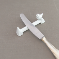 Messerbänkchen Vogel Messerbank Messerablage Besteckablage Porzellan weiß