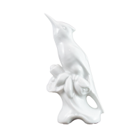 Eisvogel Vogel Figur mit Sockel weiß Porzellan 16 cm Pokal Skulptur Tierfigur
